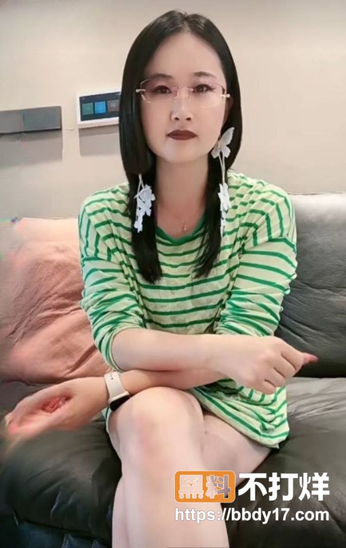 银川金融小龙女2