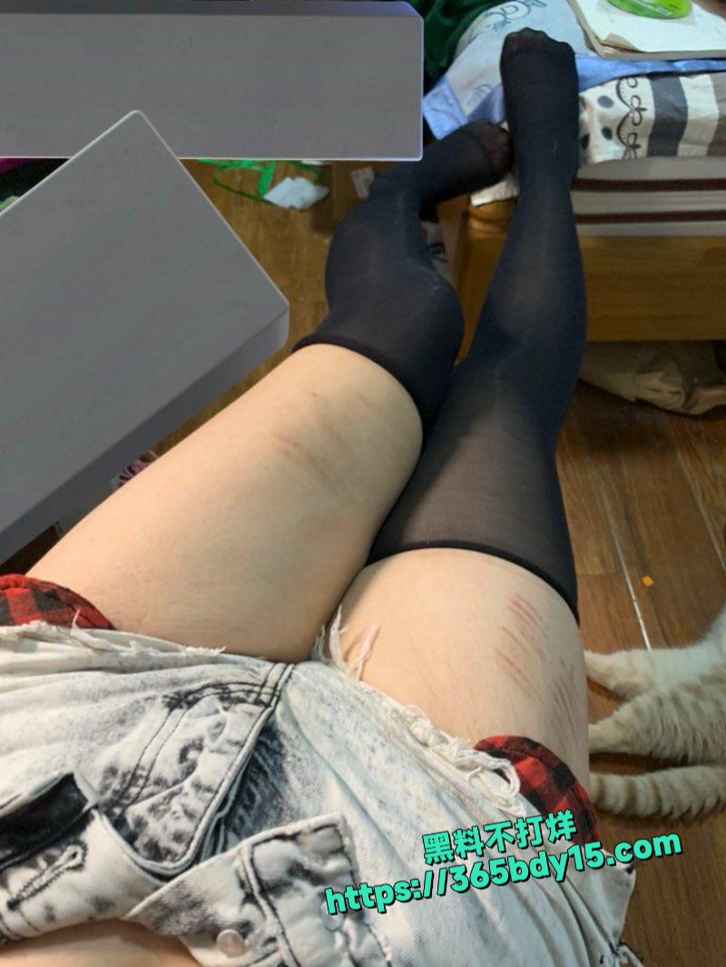 抖音骚鸡云吞在外网当福利姬4