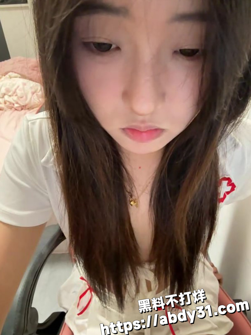 最近很火的广东精神小妹4