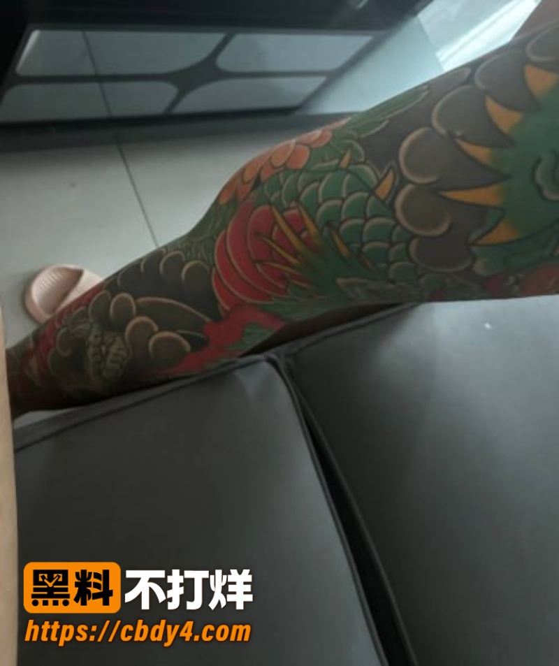 哈尔滨02年骚鸡吴欣睿 2