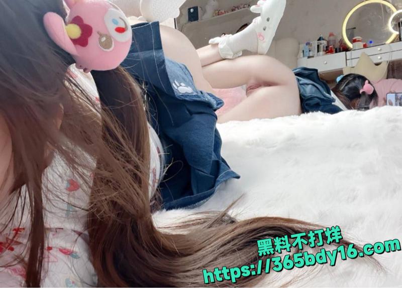 fkabuto约06后反差少女4.j
