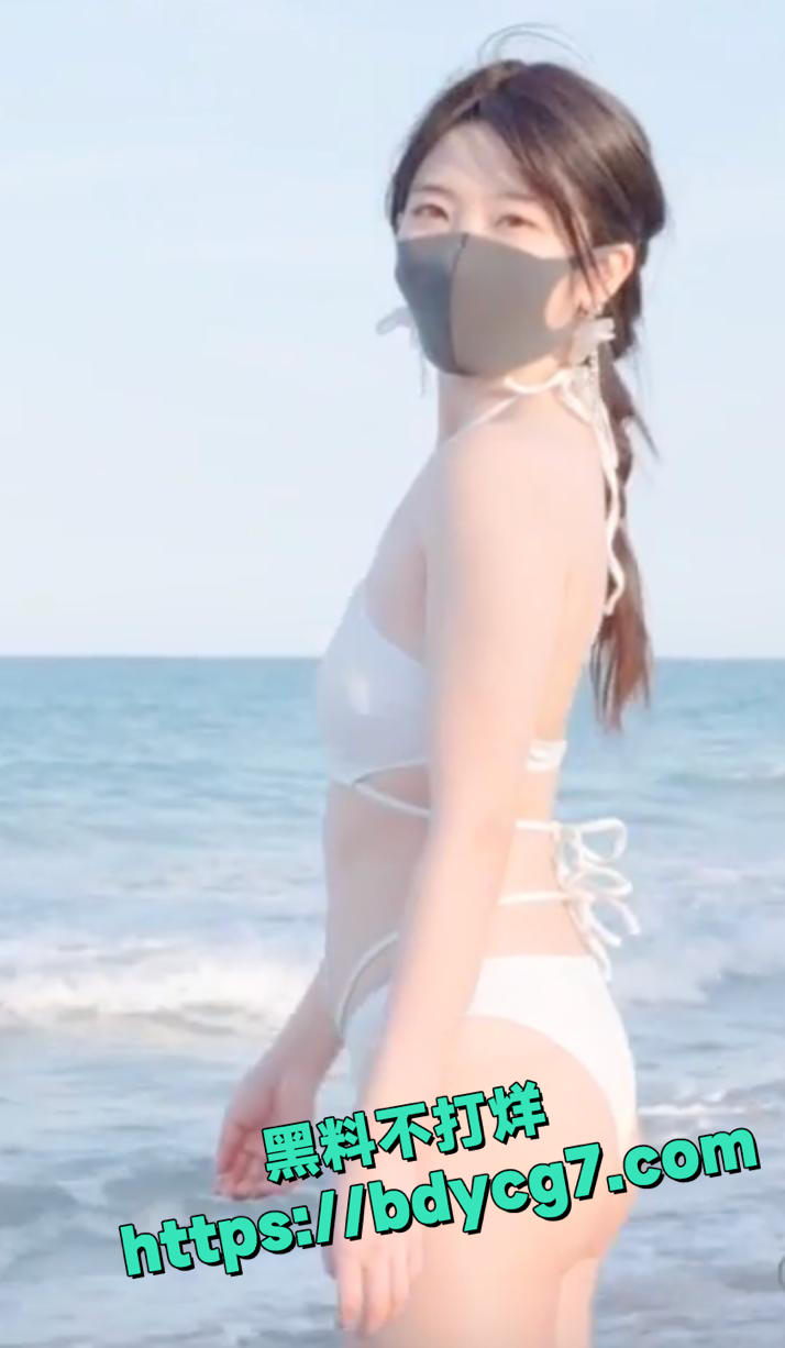 玩偶姐姐6月新作 海边4