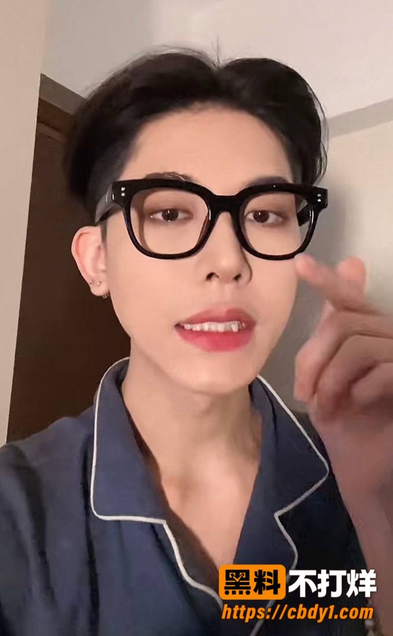 Alex照片6
