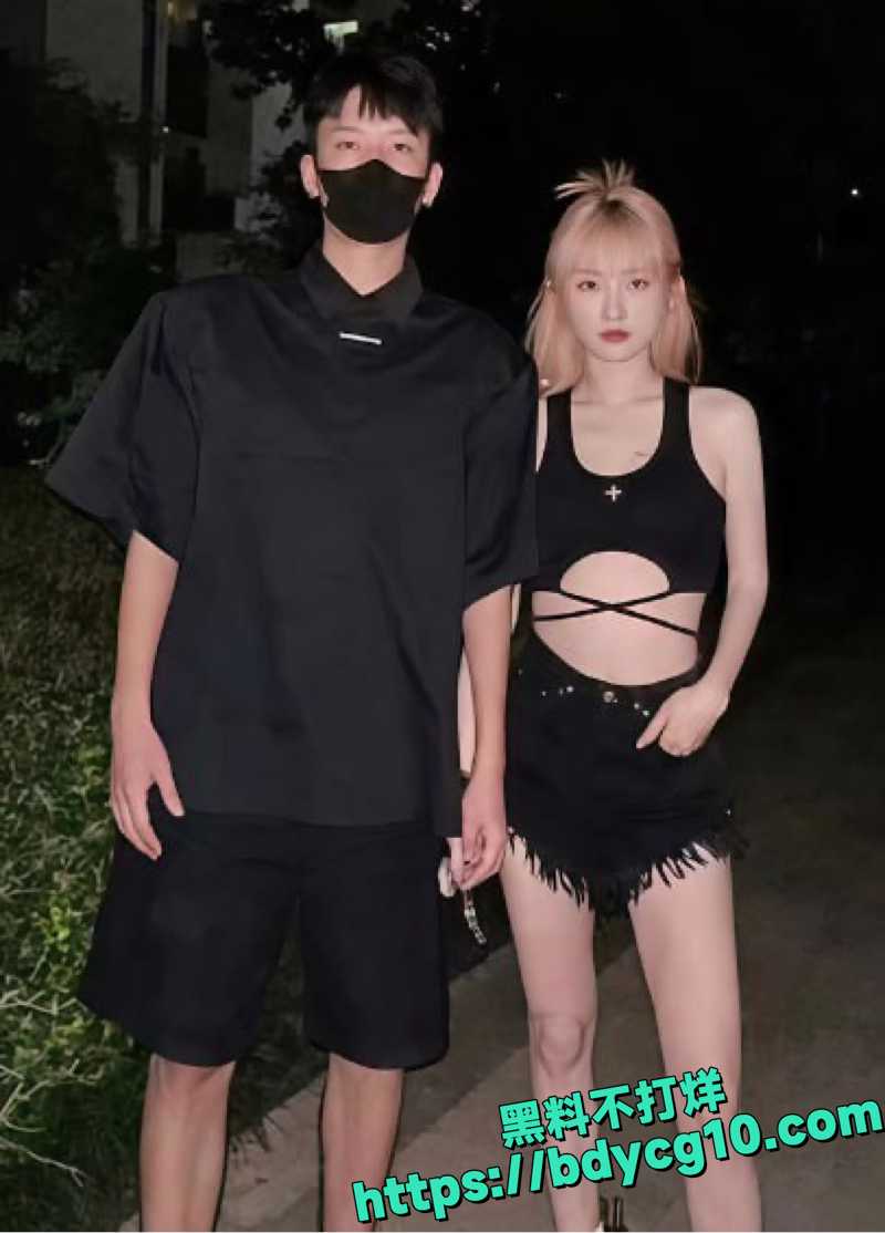 抖音爆火网红狗子与我私拍泄露2