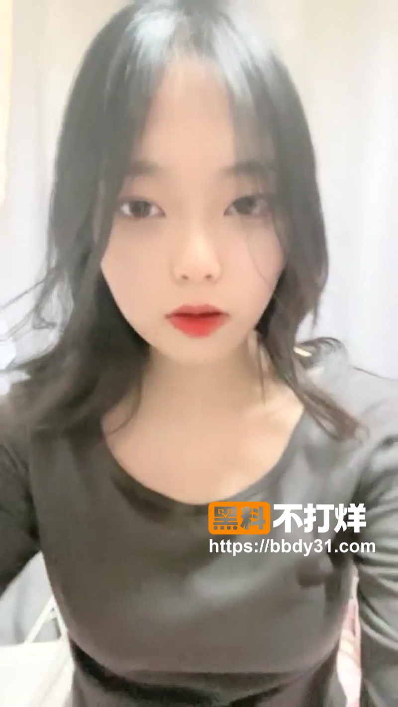 夹心糖饼新下海邻家妹妹
