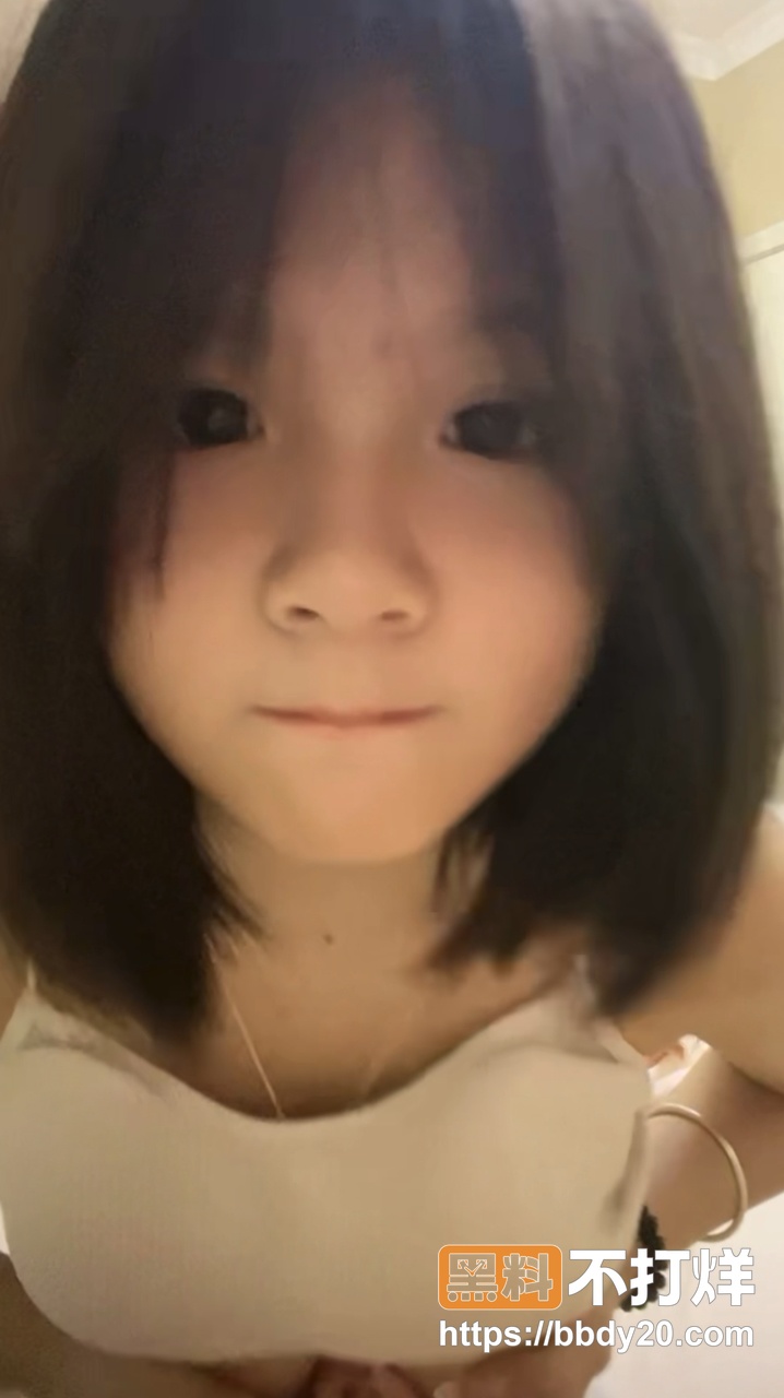 四川大学生李丽9
