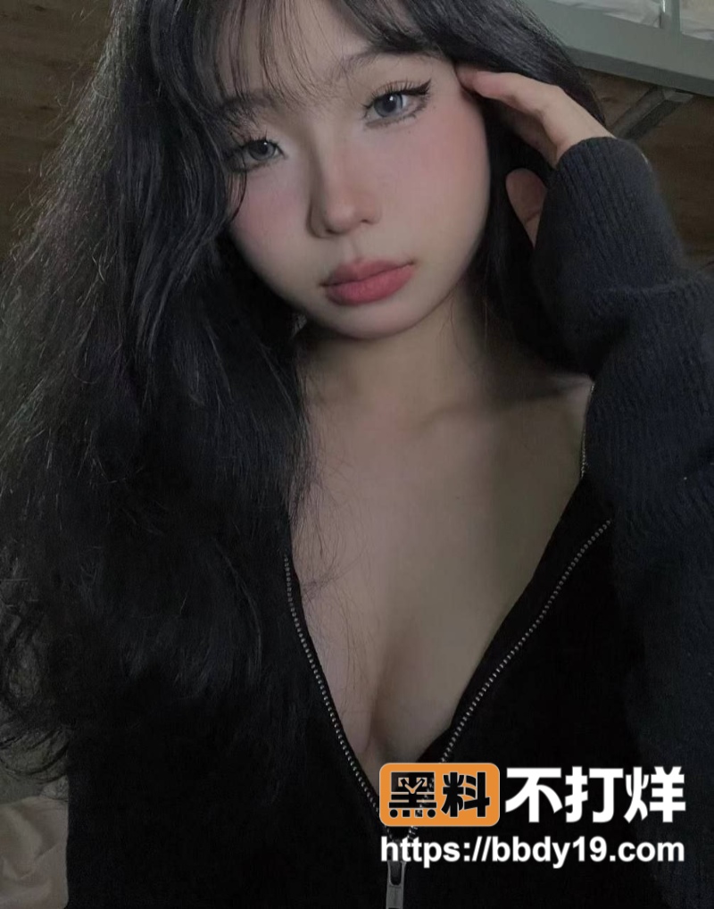 小妹妹和男朋友做爱被曝光1