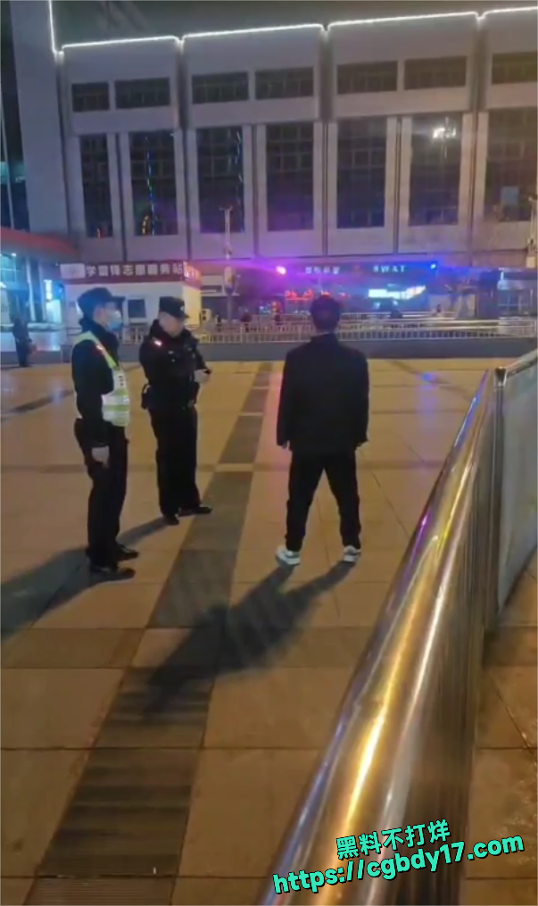 当街打飞机4