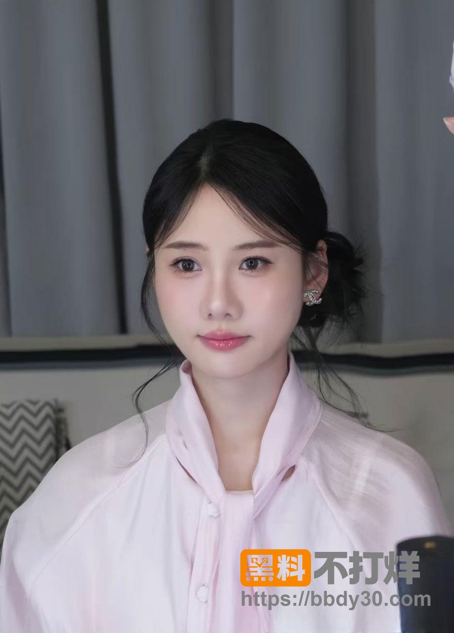抖音吃播一姐密子君8