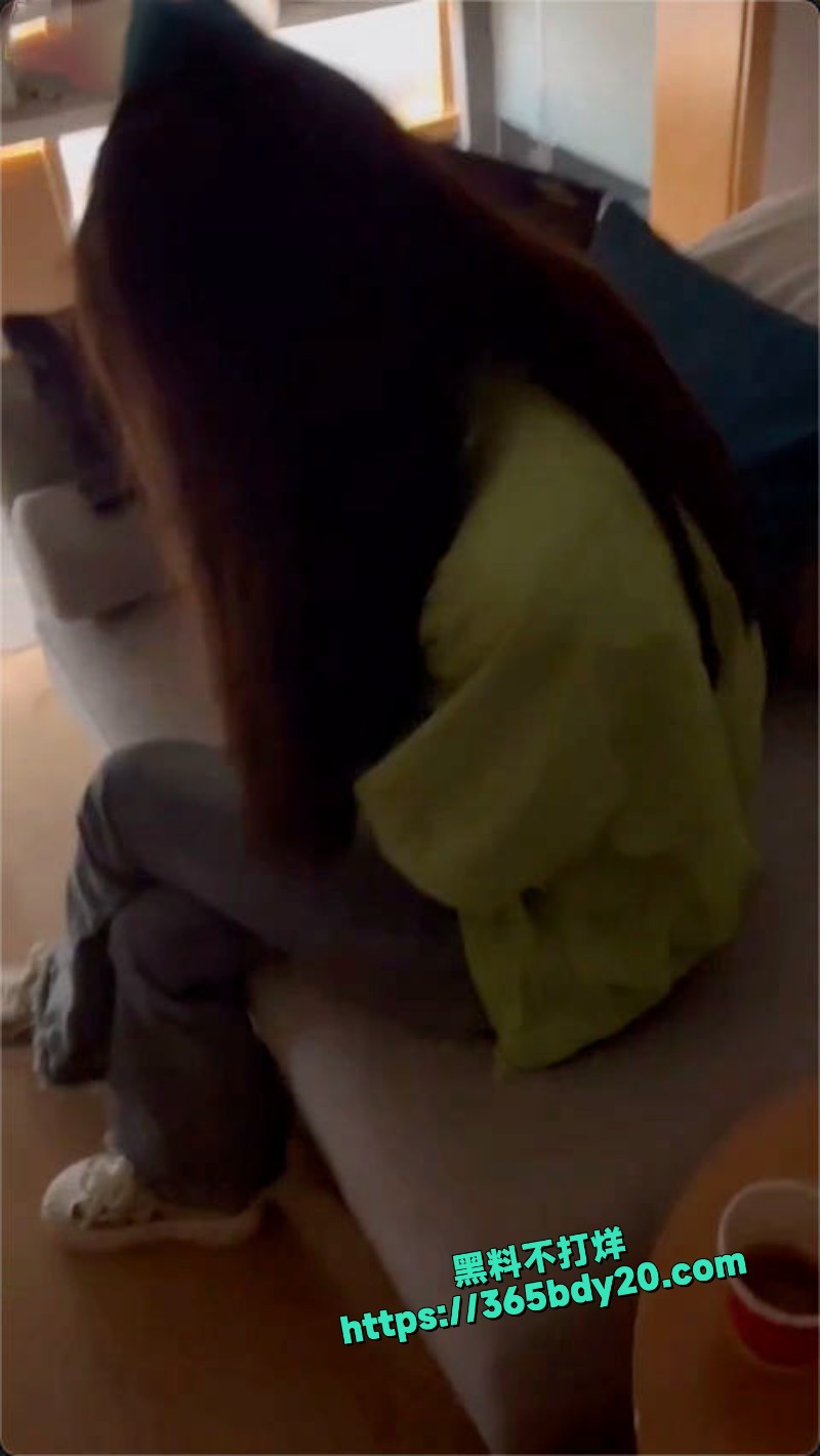 极品女大被调教私拍流出 6