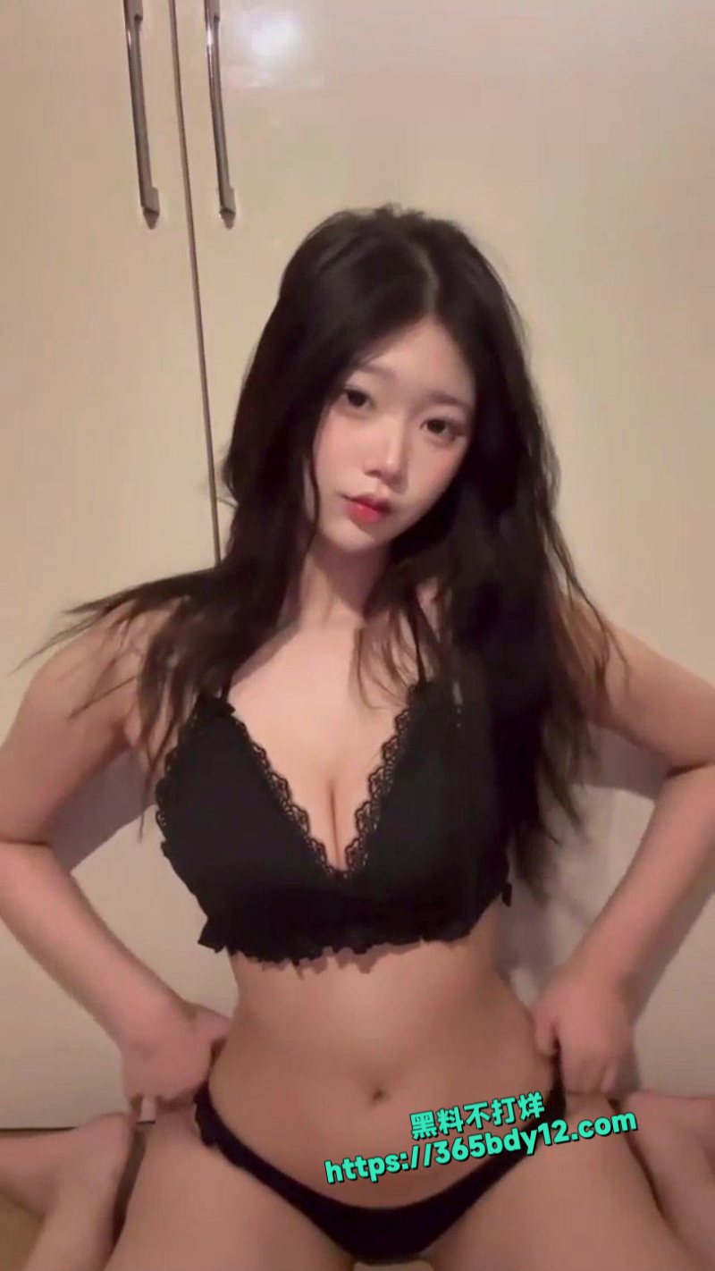 嫩模juu福利合集 4