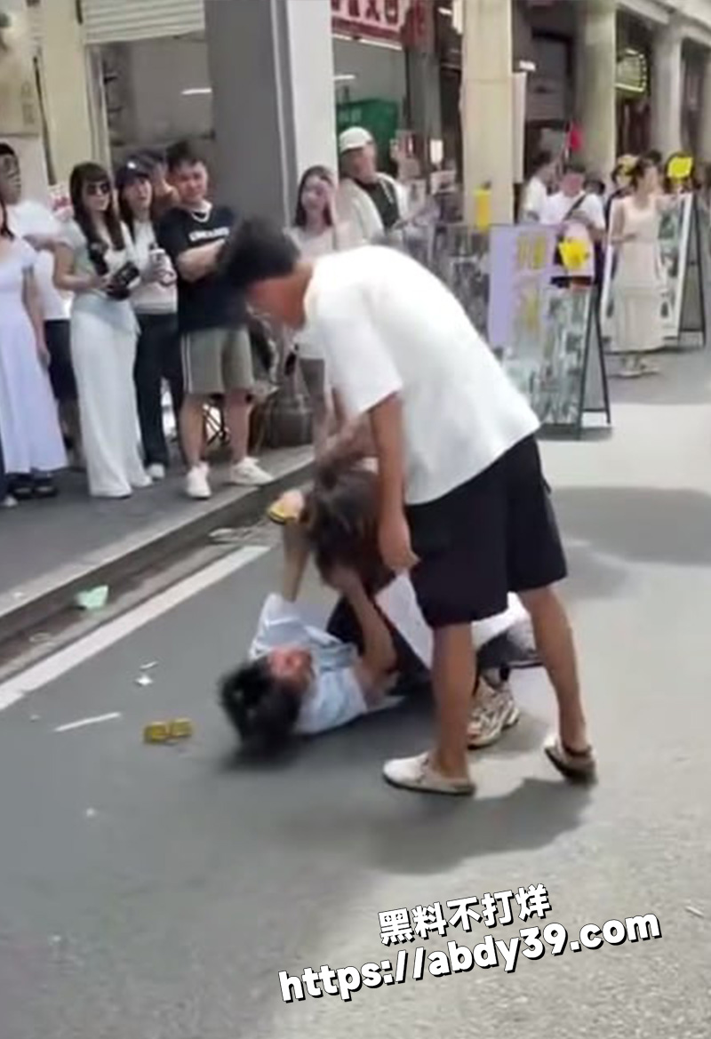 短头男骑脸输出.jpg3