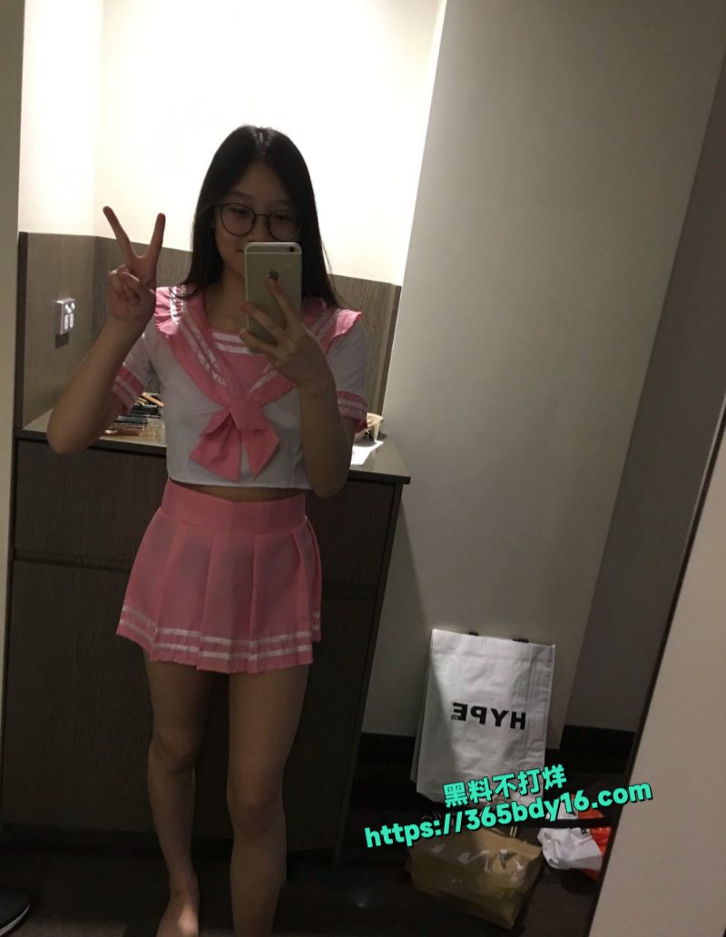 Ziyun410学妹不雅视频曝光 3