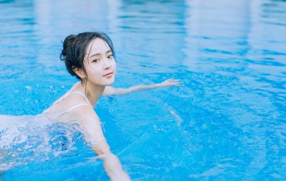 【原创首发】用QQ小号加老婆聊天，结果令我很纠结