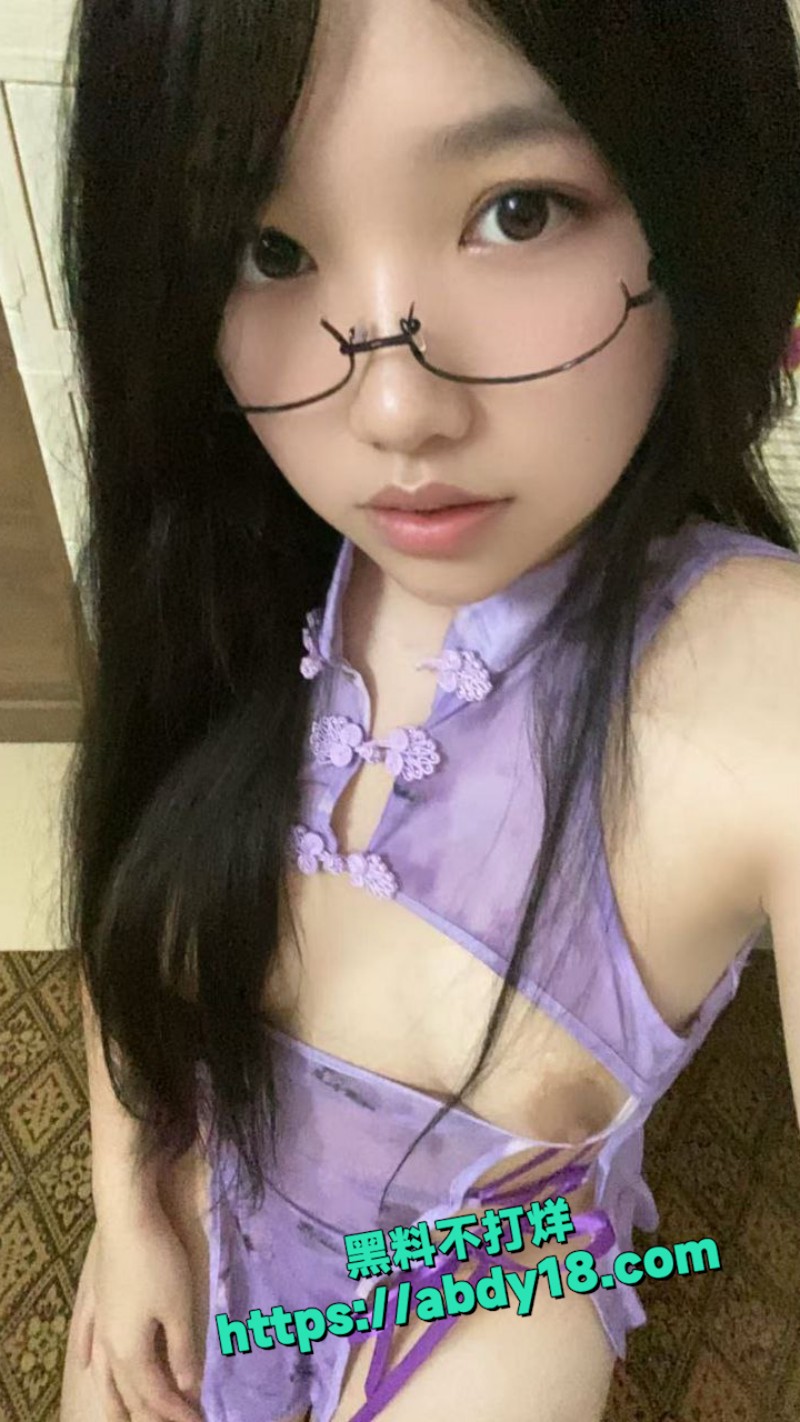 只是个小狗豹纹露奶开场 5