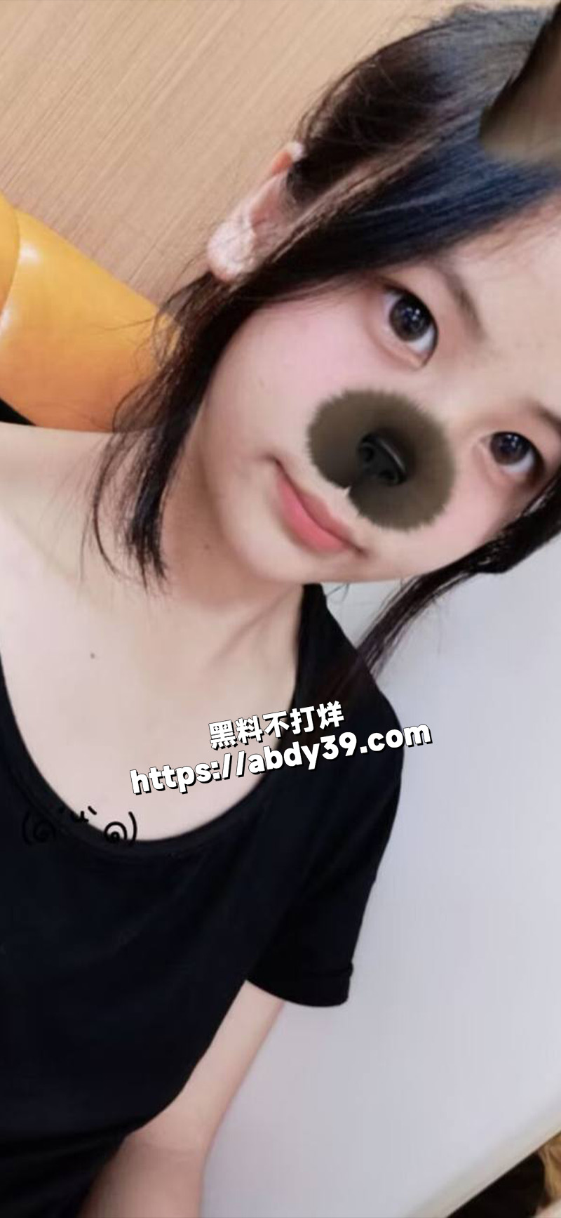 贵州母狗女高吴龙情.jpg2