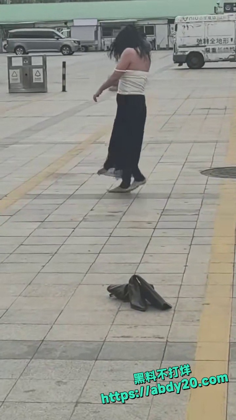泰兴女子渣男欺骗崩溃 4