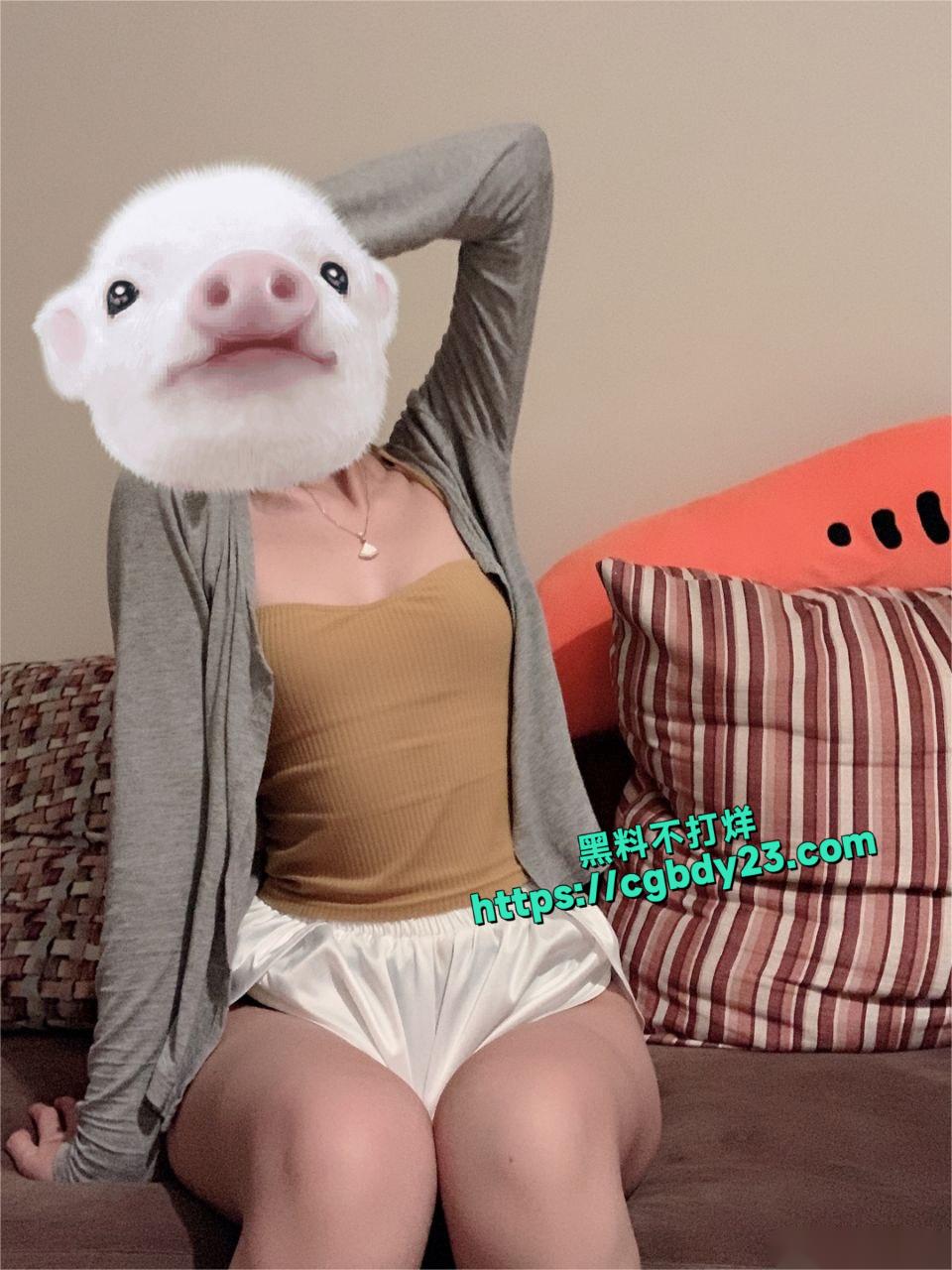 抖音上的高颜值眼镜妹7