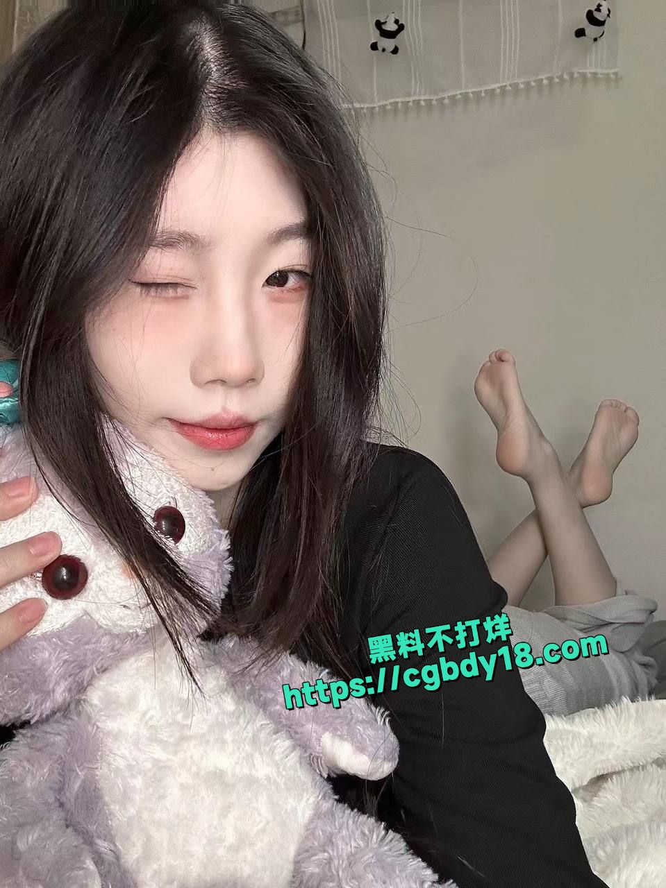 极品高颜值美腿玉足反差少女10