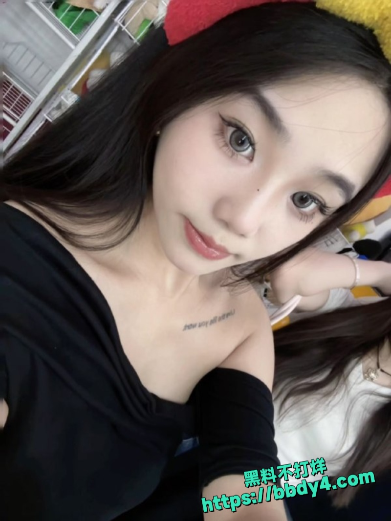 安徽极品反差美 何颜君1