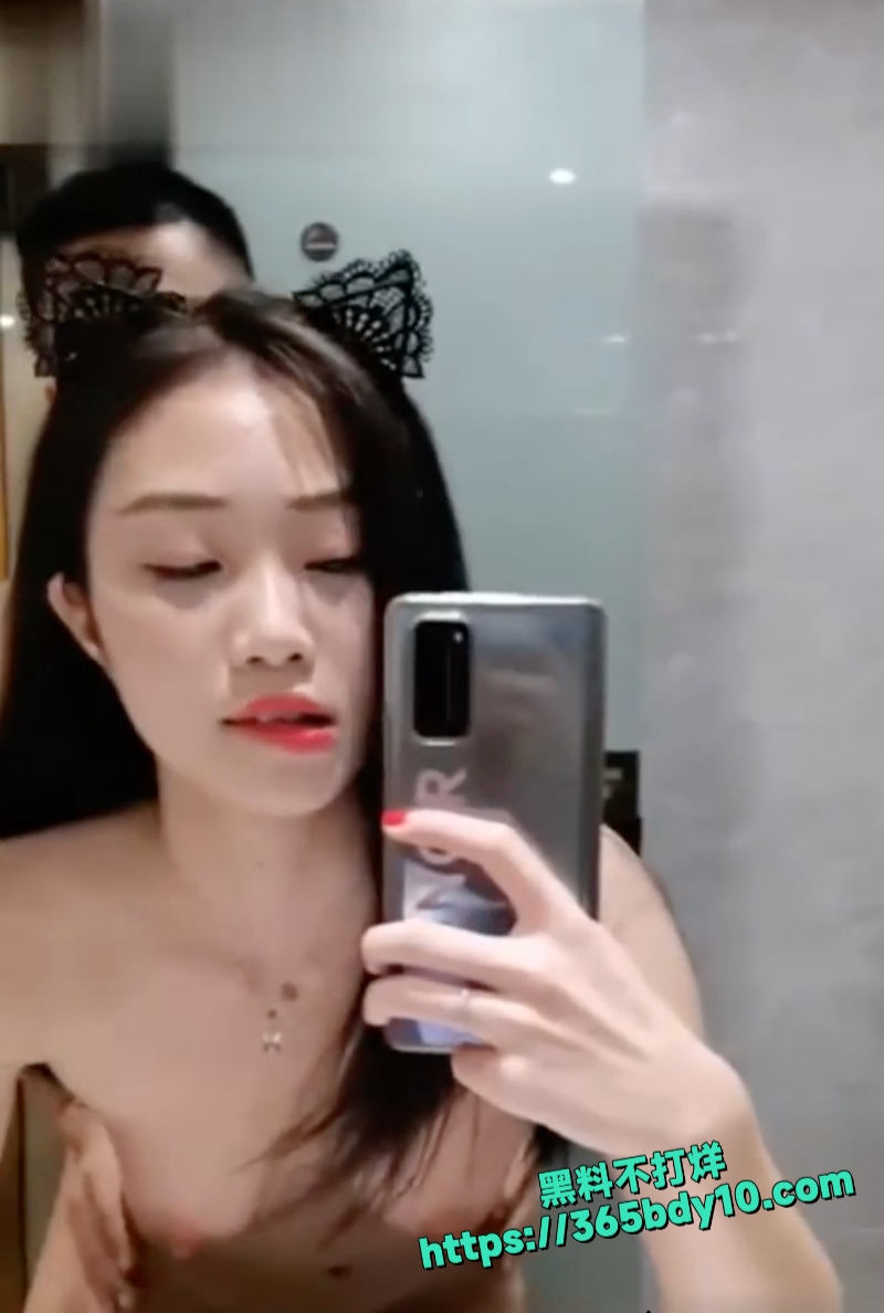 截屏2025-08-22 18