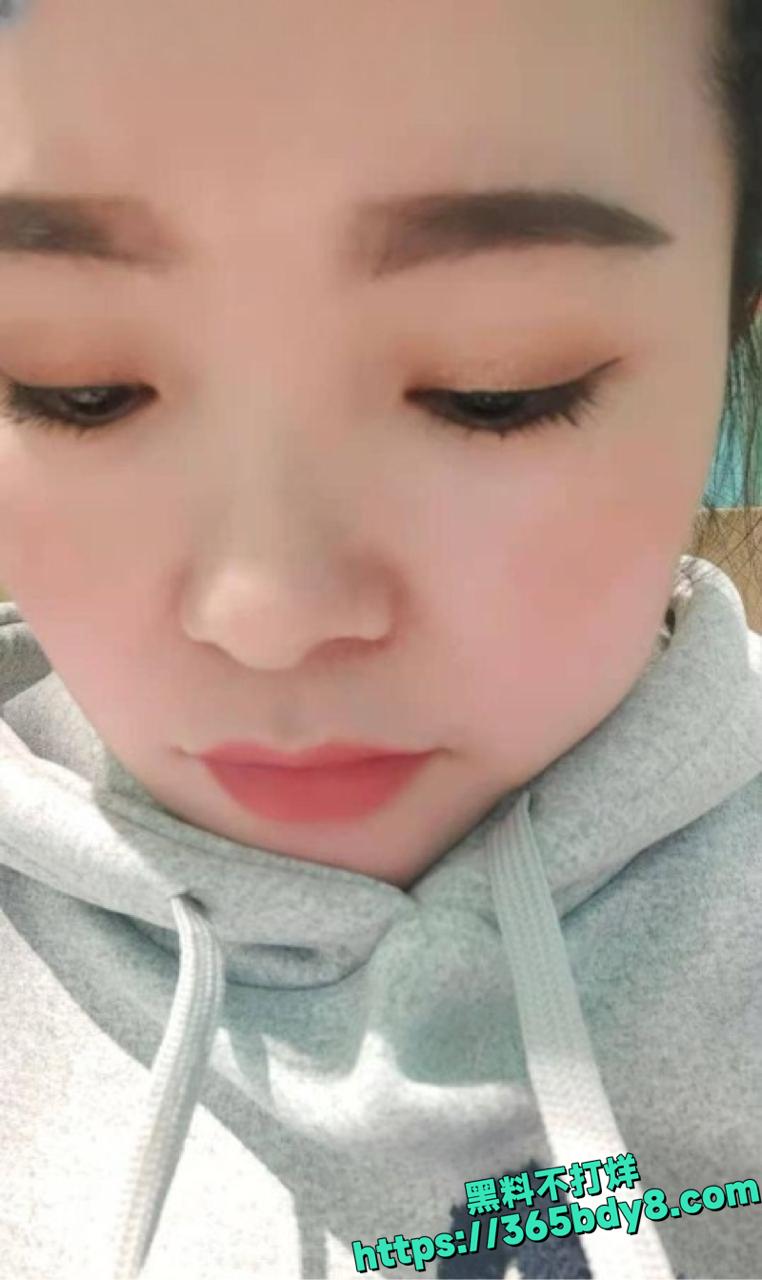 四川人妻张英婚内出轨视频曝光2