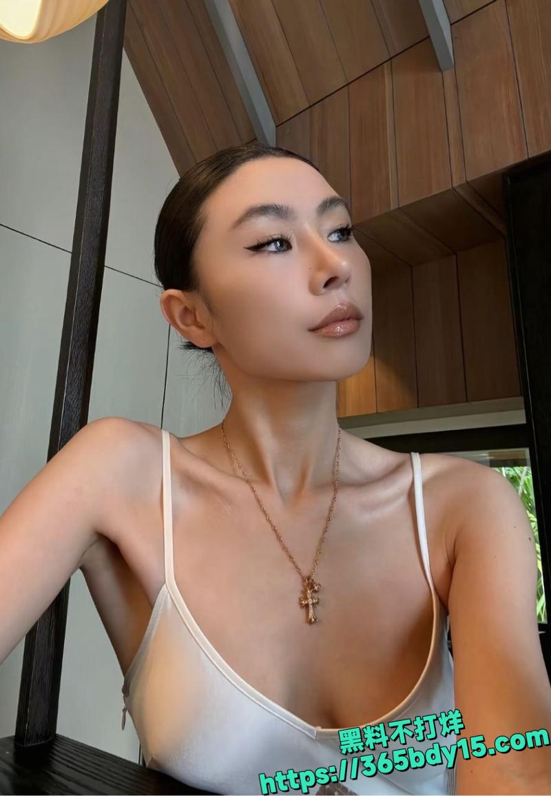 媛媛酱闺蜜BELLAZHU带货走光视频2.