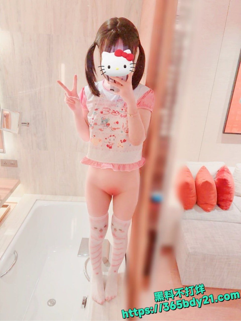 高中生小萝莉白虎私拍 3