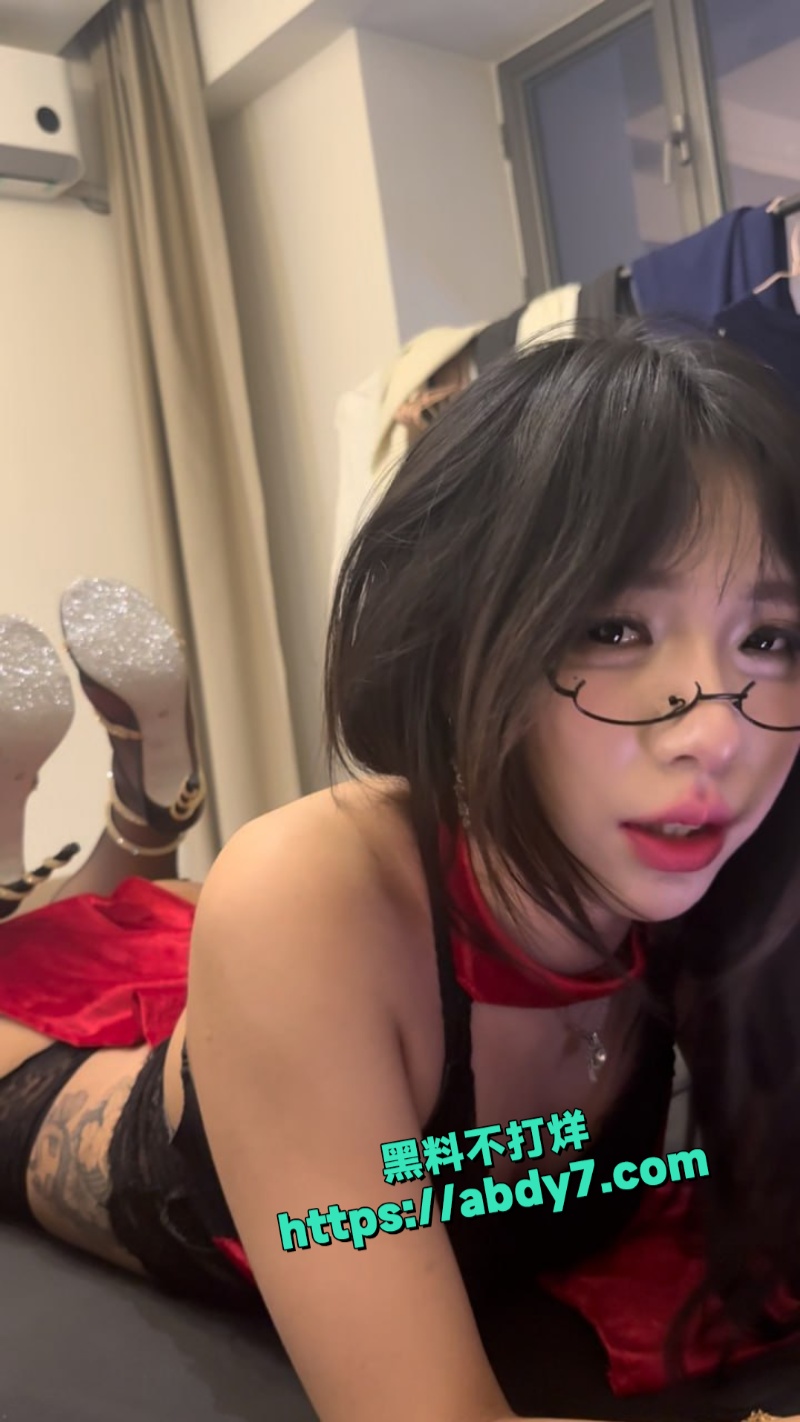 杭州带货主播冯晓燕遭遇潜规则 8