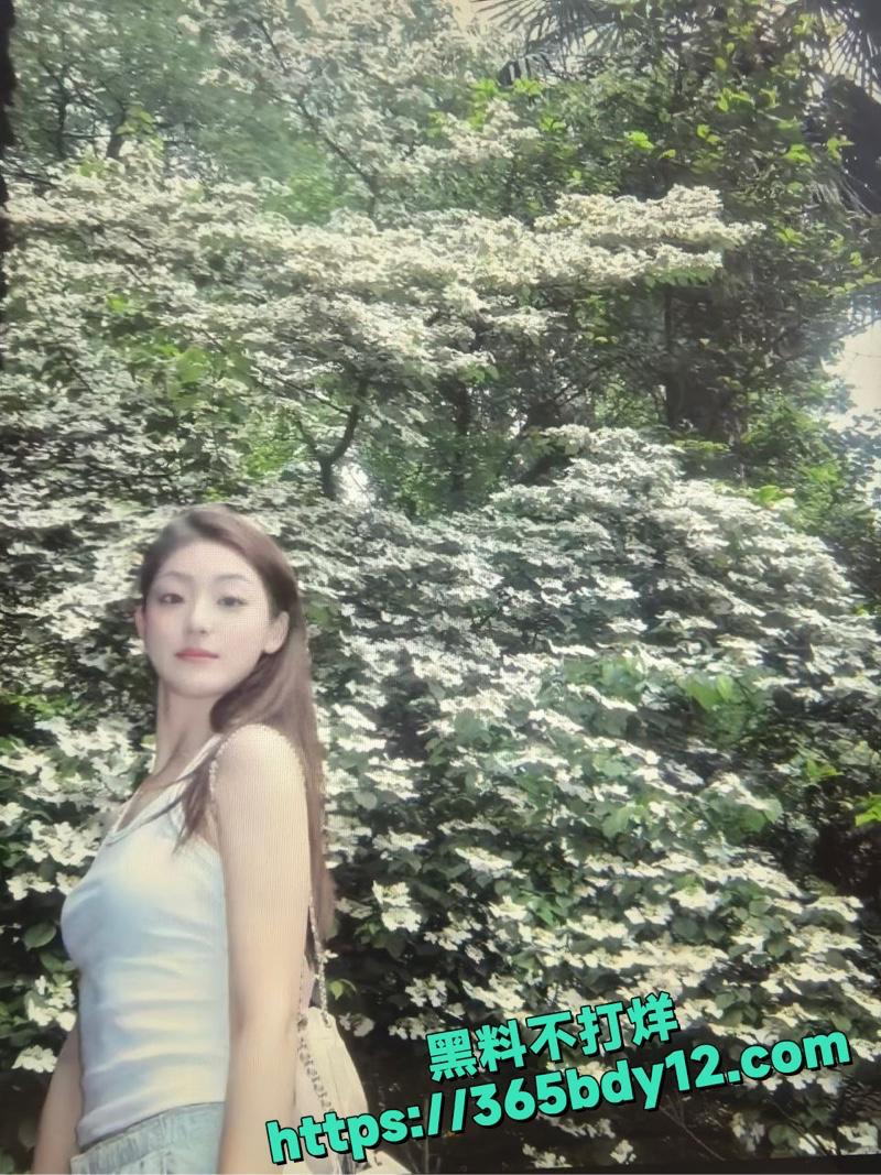 河南安阳刘薇激情视频3
