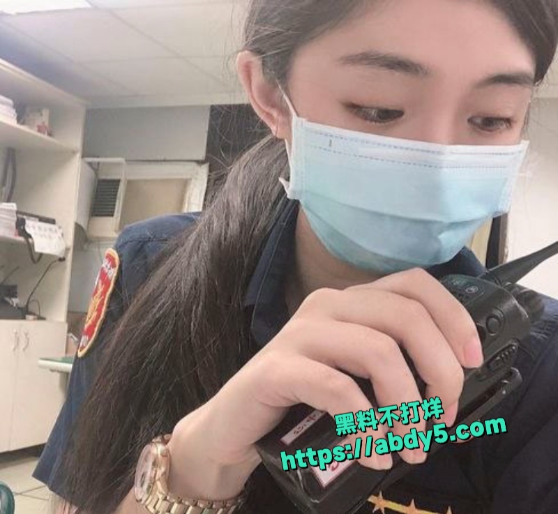 台湾超辣女警萧学逸性爱视频流出 7