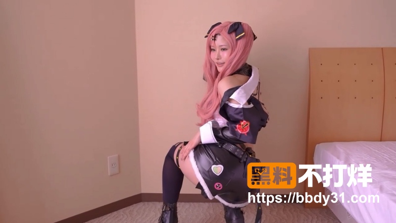 Nicole 1