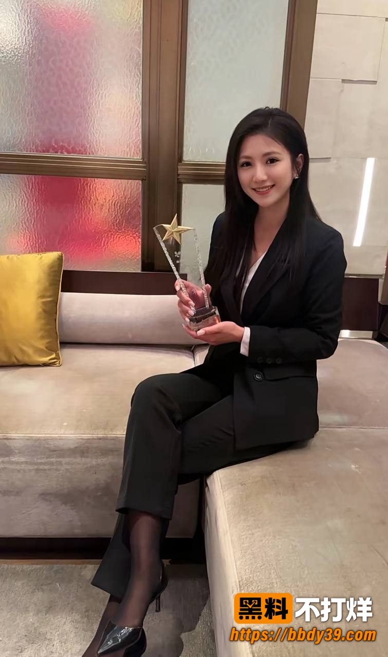 王嘉薇1