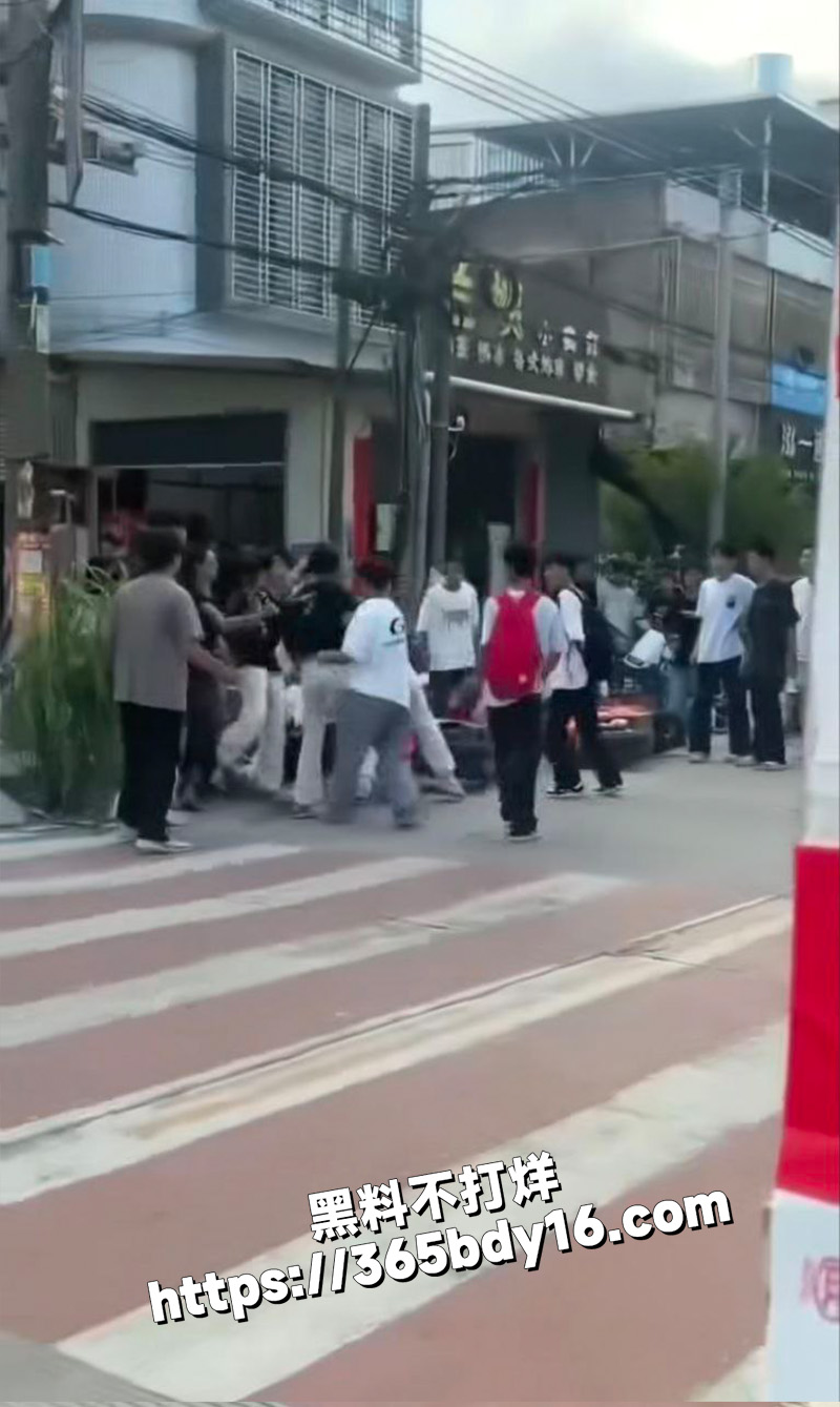 揭阳精神小伙