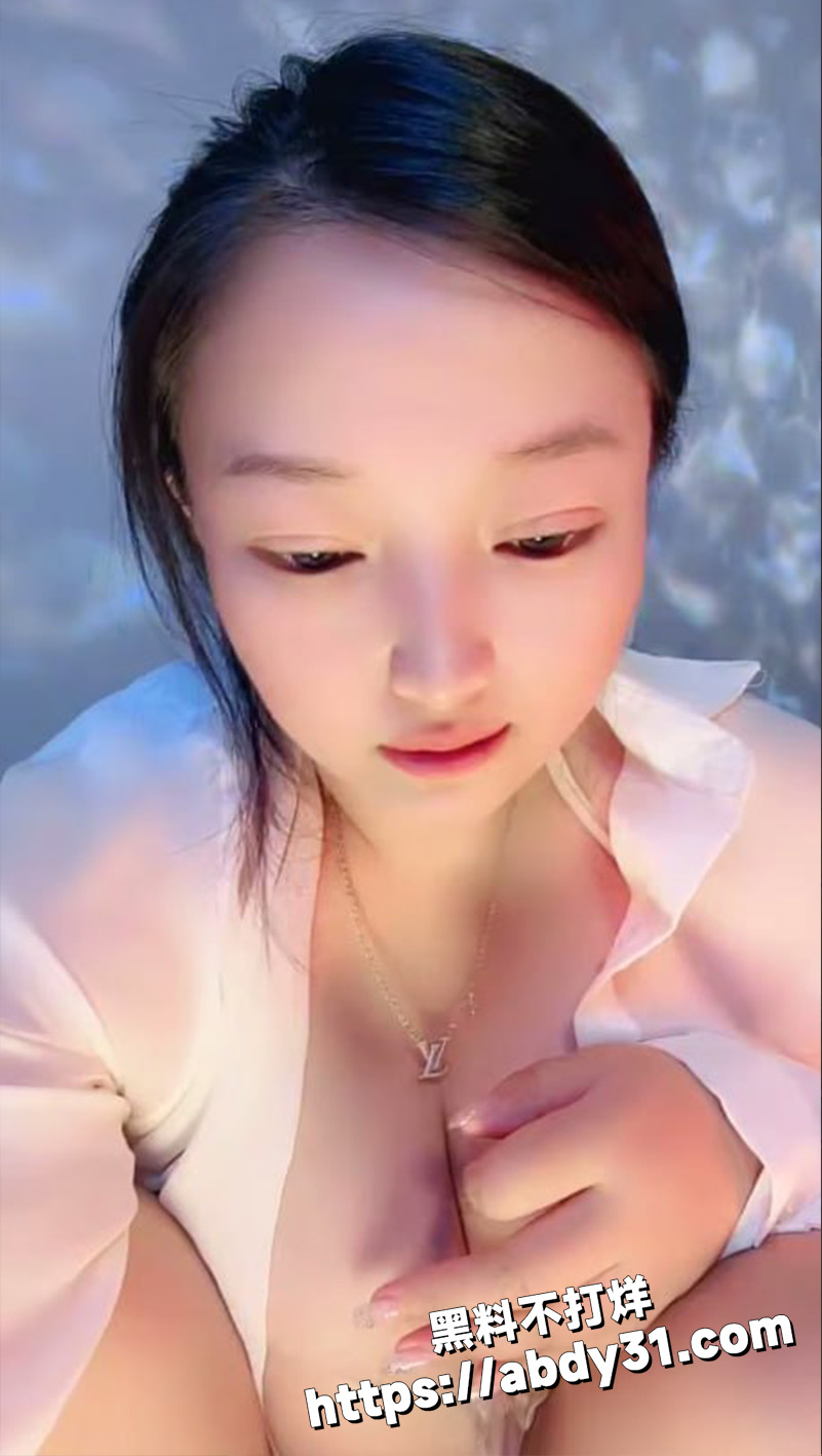 大奶美人主播『雪团团』3
