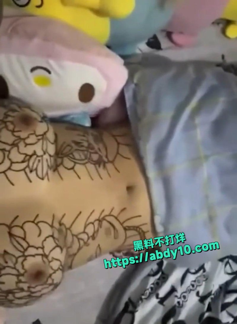 快手精神小妹小思琪3