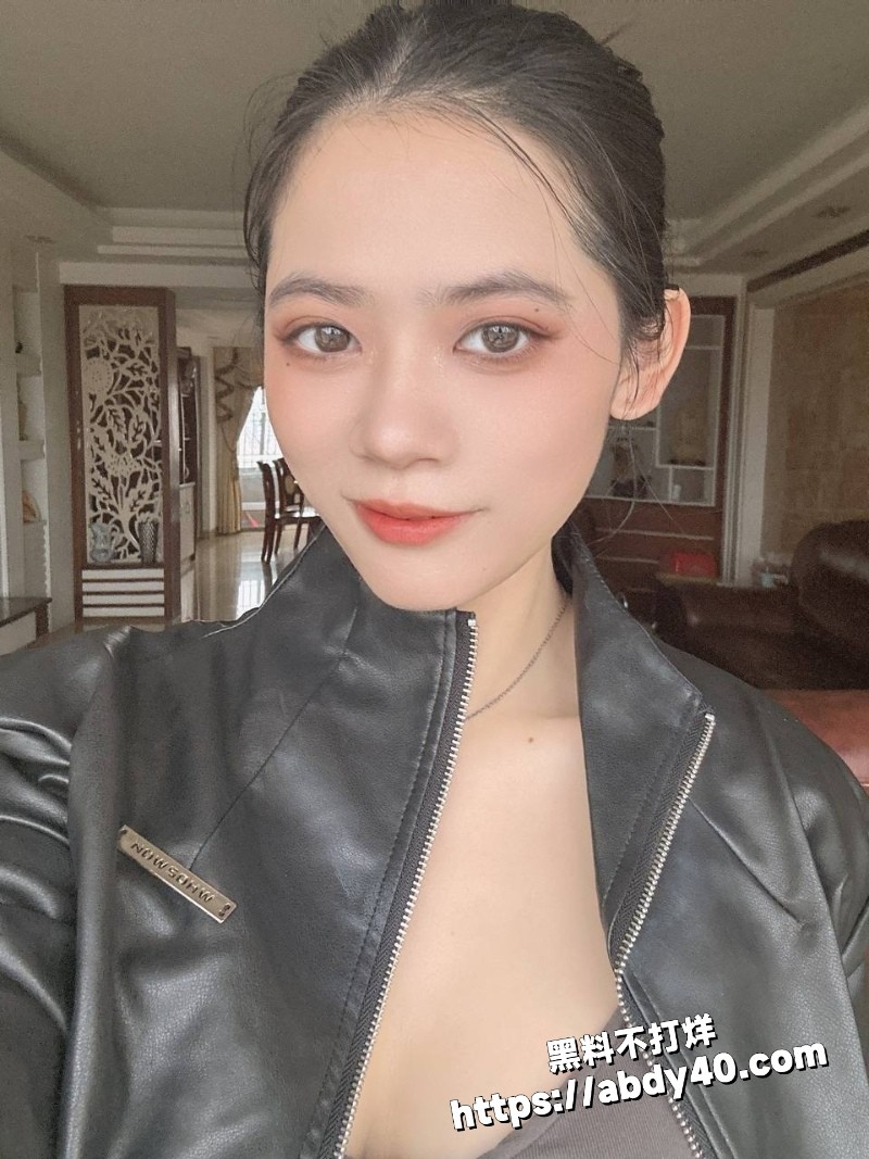 深圳陈欣璐骚母狗一个17