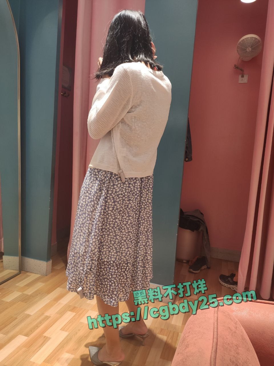 江西最新强奸案又一男同胞受害还好存了做爱视频10
