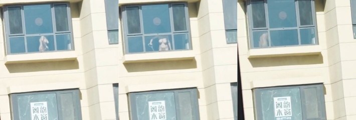 偷拍邻居大奶少妇全裸在家用吸尘器打扫卫生！两个美乳在空中摇晃极具看点！