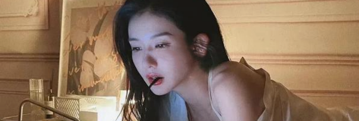 内地演员 李易峰 嫖娼弯弯小姐，疑似网友疯传的2分钟视频