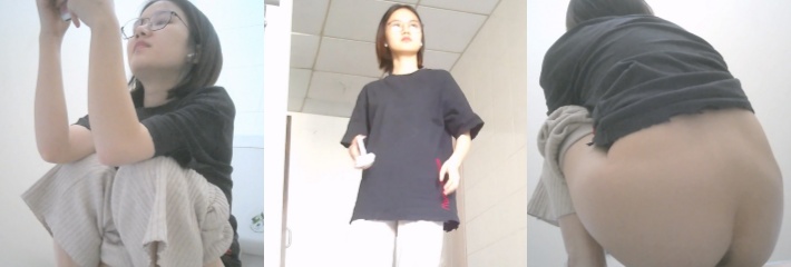 偷拍娇媚女学生撒尿 小便还不时撒娇自拍 脸穴同框被全程记录！