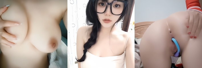 高颜值巨乳主播 芝士奶芙 定制自慰视频流出 小粉穴轻轻一摸就淫水泛滥