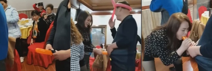 大爷大妈聚餐搞淫秽交易 还有几个黑丝长得挺漂亮 把气球当成鸡巴一边撸一边扣 ！