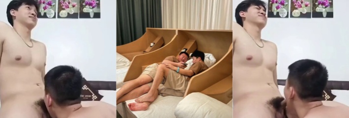为工作献身的便衣警察 卧底成都男同纯浴会所 满脸嫌弃的享受男技师口活