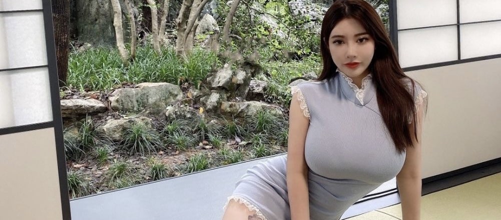 微博巨乳美女 软软roro的宝宝 私人订制视频曝光