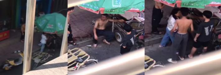 儿子神操作！母亲出轨被抓包，情人上衣被扒，楼下上演大戏！
