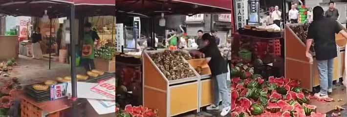 今天下午重庆渝北西瓜大战后续之荔枝战现场屠杀了大量西瓜 满地血红 网友调侃：直接扔我嘴里吧！