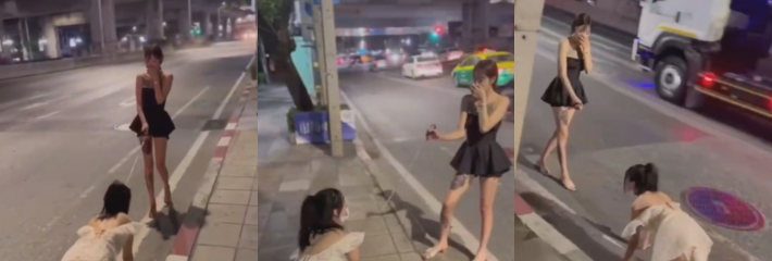现在的年轻人玩的真花 在车水马龙的街上溜狗且还是女的溜女母狗！