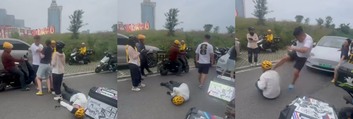 山东青岛突发路怒冲突事件 男子一脚爆头外卖小哥 踢完后态度极其嚣张