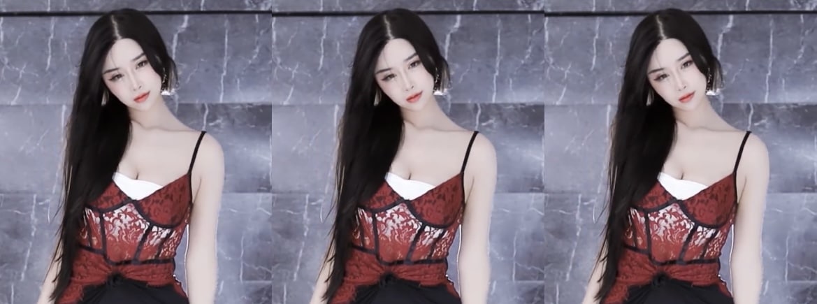 网易CC女主播 小恩雅 土豪大尺度定制 尺度拉满了